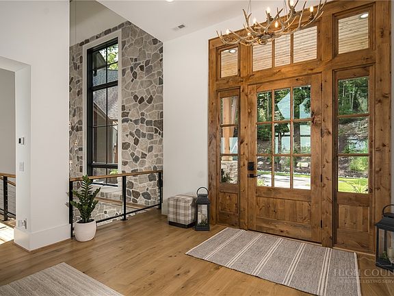 4th image of 1236 Ninebark Road