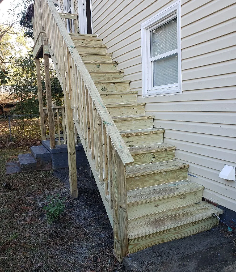 Oak Street Apartments - 1203 — Photo 1