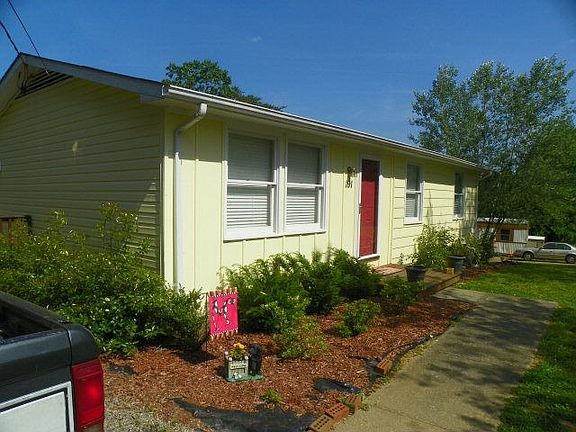 2nd image of 191 Grenadier Ln