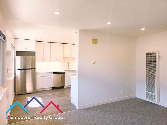 5th image of 1512 Mozart St APT D