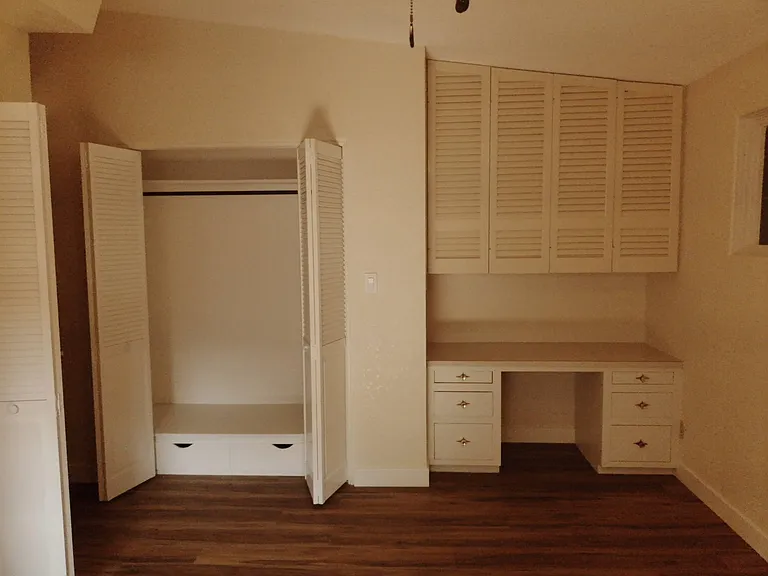 201 Circle Dr — Photo 13