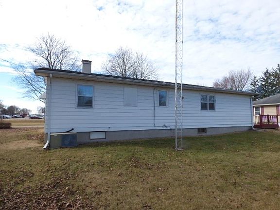3rd image of 103 Hiawatha Dr