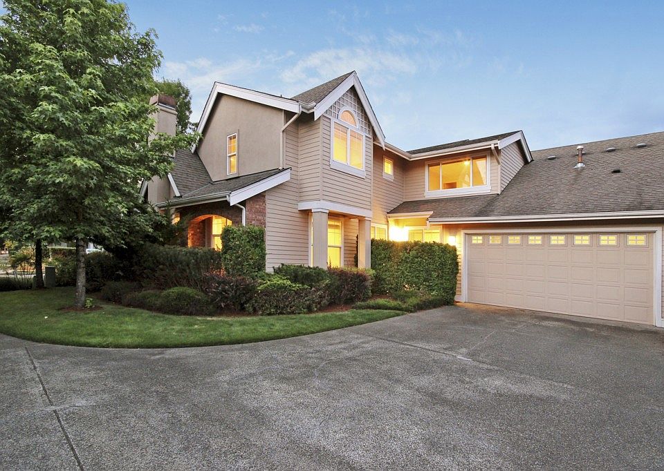 1st image of 1423 NE Katsura St