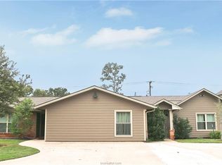 4002 Aspen St, Bryan, TX 77801