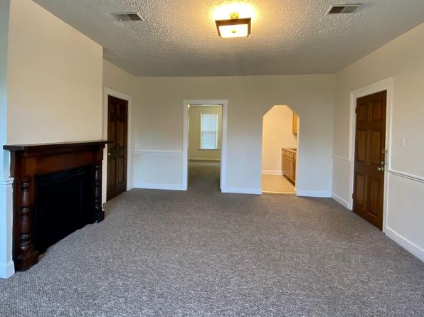 200 W Maple St #2
