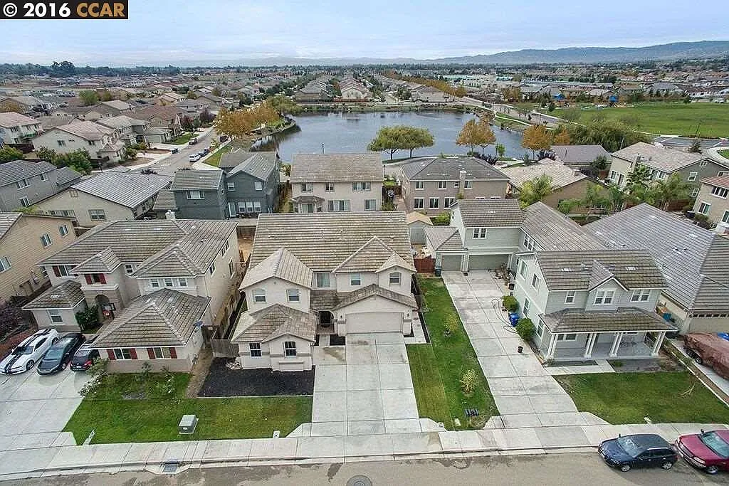 209 Monet Dr photo 1