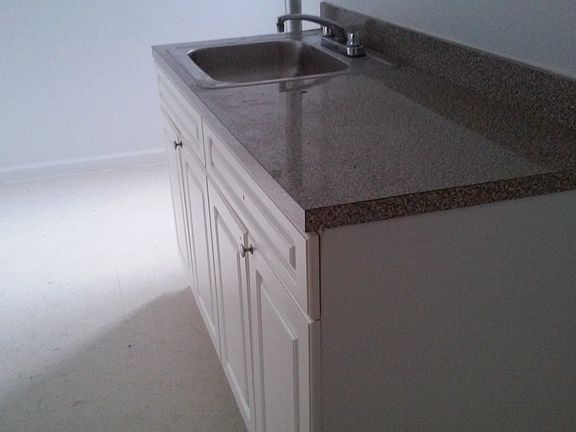 5th image of 15 E Mosholu Pkwy N #3