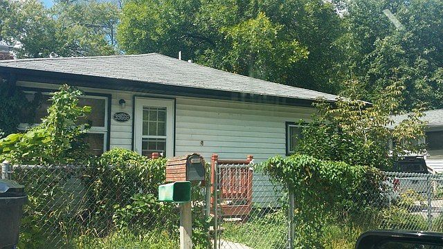 1st image of 35668 N Lake Dr