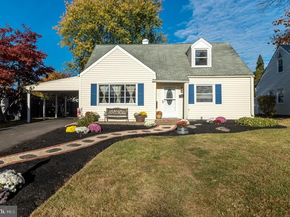 712 Preston Ln, Hatboro, PA 19040