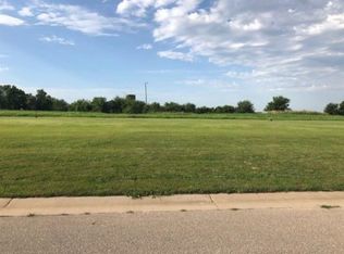 1826 W 18th St, Wellington, KS 67152