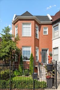 4346 S Forrestville Ave, Chicago, IL, 60653