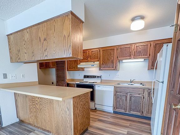 4th image of 1283 Sugarview Dr #11