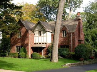 335 Beechwood Rd, Ridgewood, NJ 07450