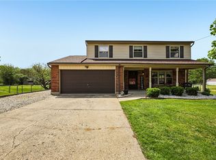 8653 Twincreek Dr, Franklin, OH 45005