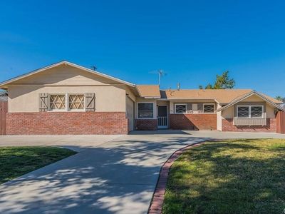 1395 Alta Ave, Upland, CA, 91786