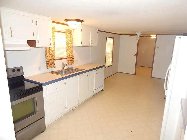 1386 County Road 1128 — Photo 4