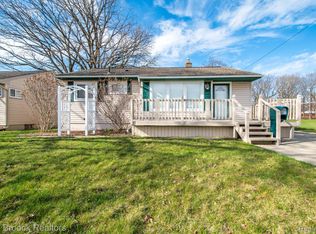 1125 Shirley Dr, Ypsilanti, MI