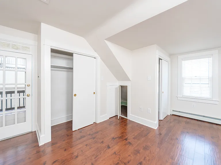 206 E Marion St #1 — Photo 11