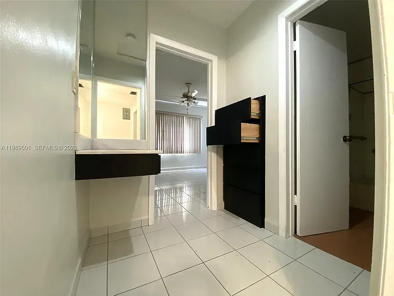 3300 SW 10th St #1 — Photo 9