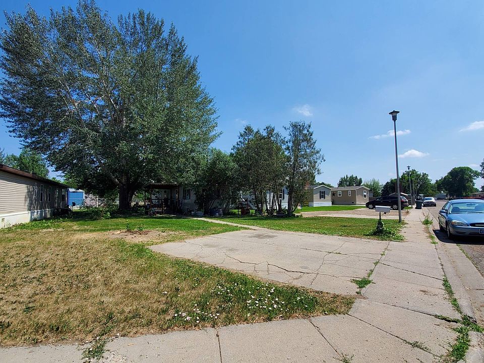 2nd image of 525 7th Ave NE