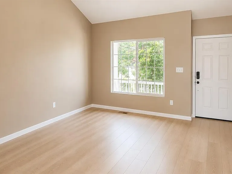 4919 Rusty Nail Point — Photo 6