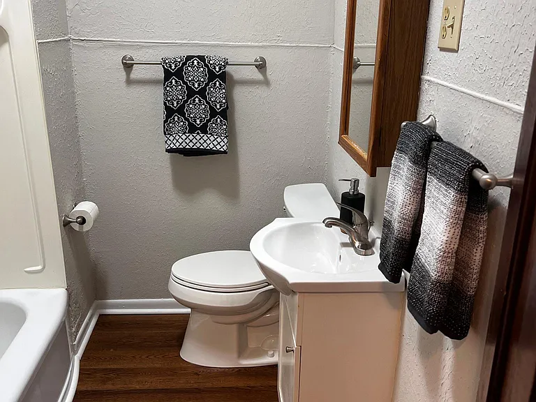 107 S College Ave #4 — Photo 21