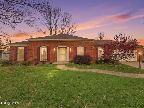 628 Gina Dr, Shelbyville, KY 40065