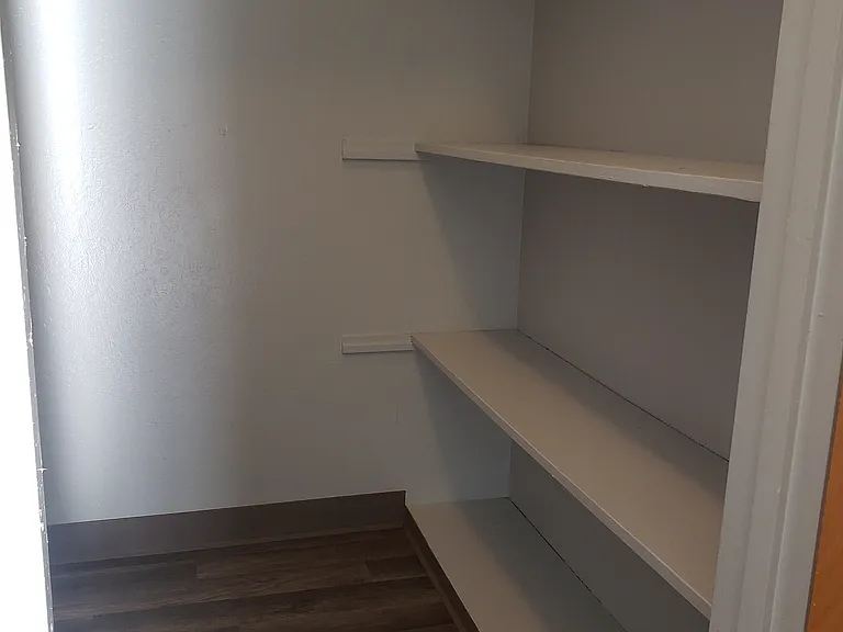 748 Oakland Avenue Apartments — Photo 31