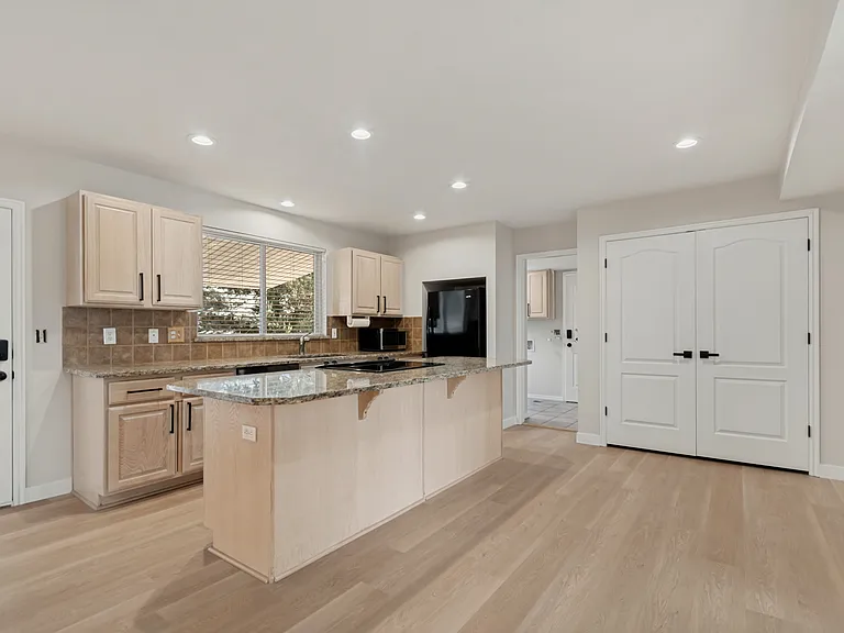 11390 S Mariposa Way — Photo 15