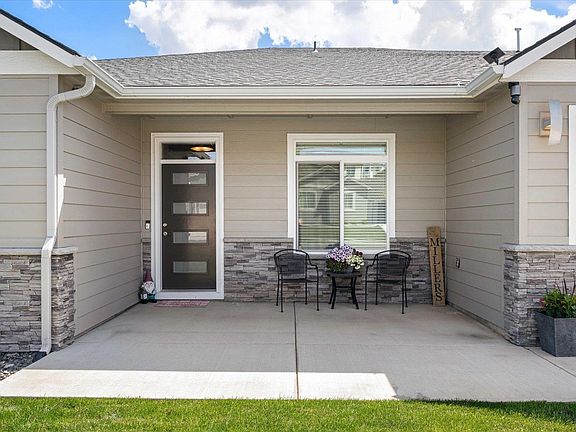 2nd image of 5627 W 31st Ave