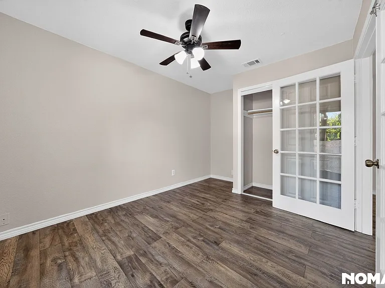4119 Medical Dr #E203 — Photo 11