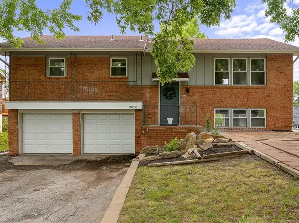 18206 E 27th St S, Independence, MO 64057