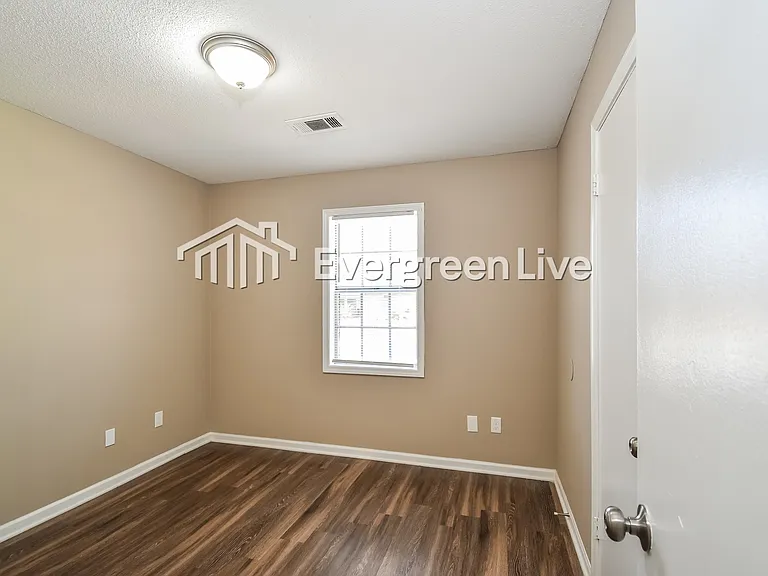 4998 Cedar View Rd — Photo 11
