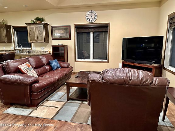 2nd image of 1577 Lincoln St