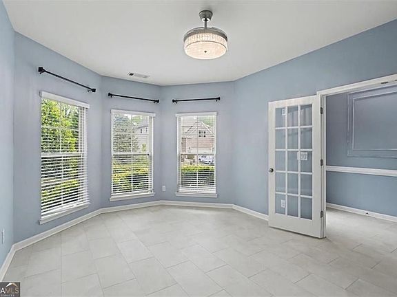 4th image of 6810 Rocking Horse Ln