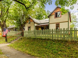 515 W Summit Ave, Coeur D Alene, ID 83814