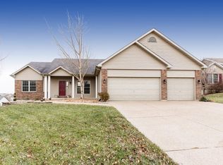 2224 Leah Dr, Saint Peters, MO 63376
