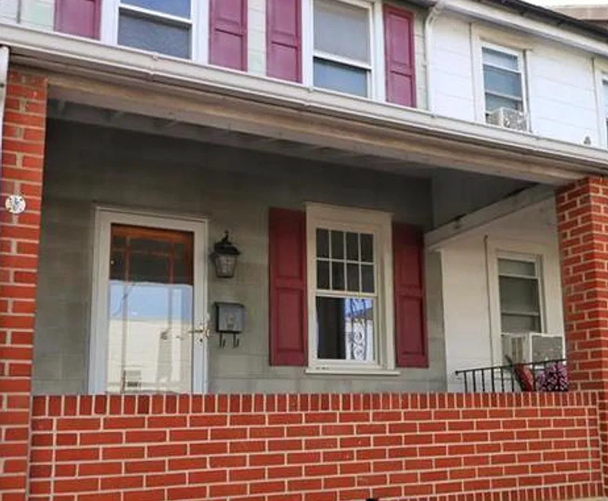 16 S 2nd St