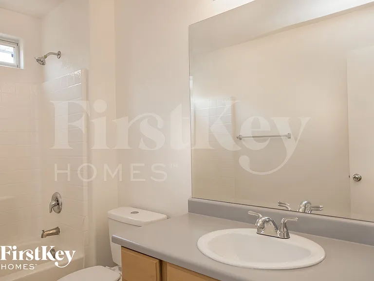 6074 Peaceful Creek St — Photo 17