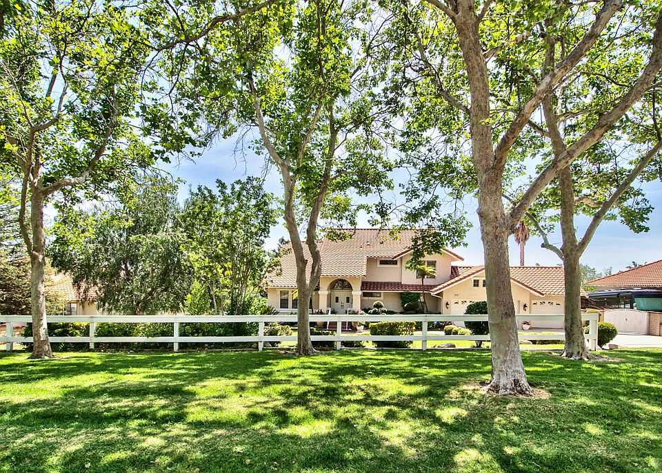 1st image of 10795 Deer Canyon Dr