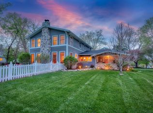 760 Western Ave, Glen Ellyn, IL
