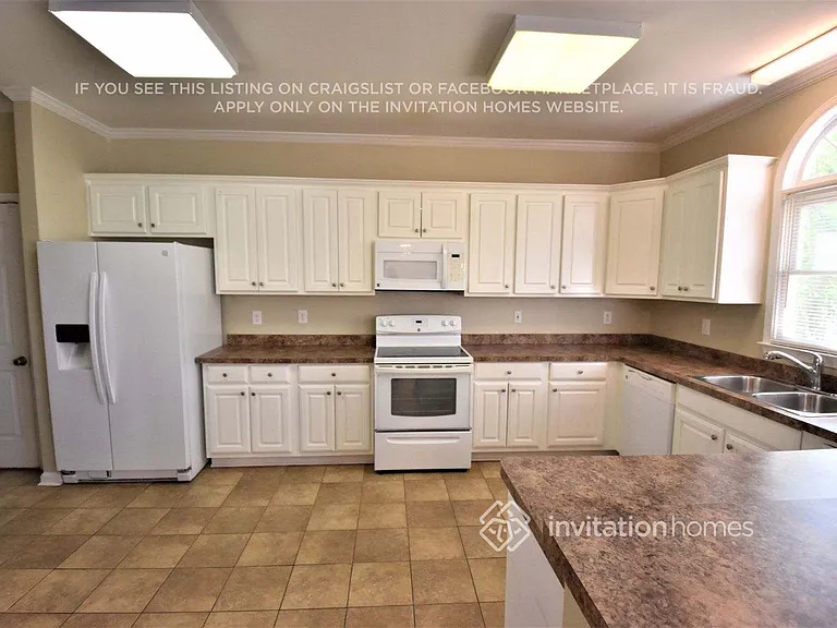 253 Sedgewick Trl — Photo 7