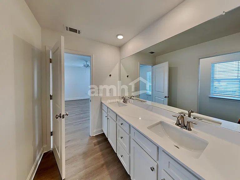 50 Hickory Pointe Rd — Photo 12