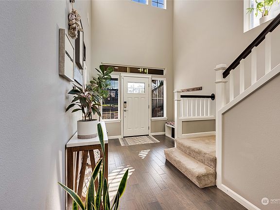 4th image of 3956 Maritime Drive SW