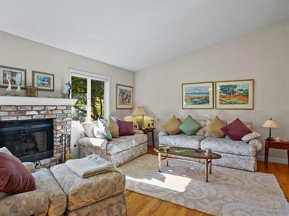 2nd image of 20 Carob Way