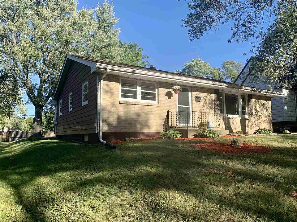 1st image of 412 Fairview Ave