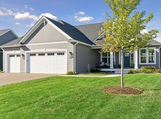 9578 8th St N, Lake Elmo, MN 55042