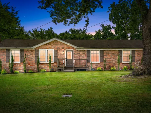 409 Dale Ter, Clarksville, TN 37042