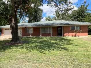 817 E Holly Ln, Mexia, TX 76667