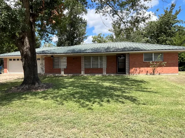 817 E Holly Ln, Mexia, TX 76667